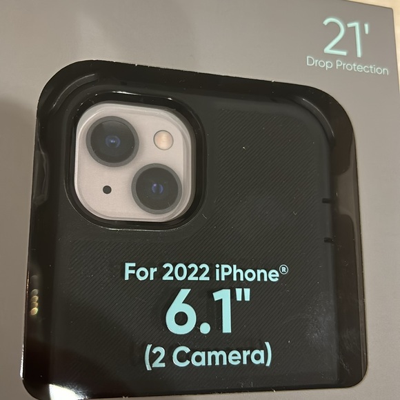 2022 iphone 6.1” (2 camera )Protect Onn Black Rugged case Holster Rotating Clip - Picture 3 of 5